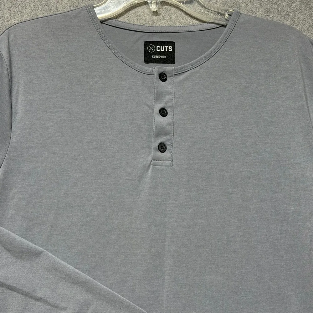 Cuts Clothing Mens Long Sleeve‎ Henley Gray Pyca Pro Curve Hem Shirt